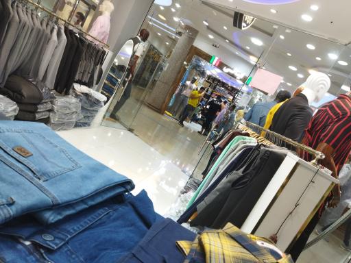 عکس بوتیک آریاتیپ