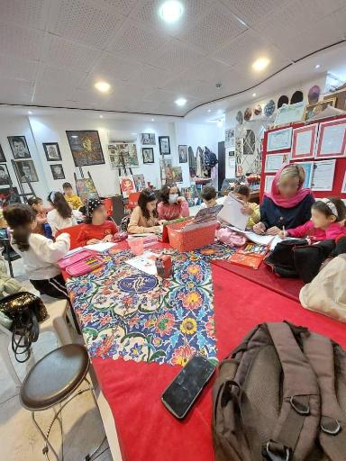 عکس آموزشگاه نقاشی گویا