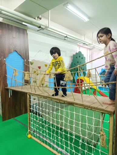 عکس خانه بازی سرزمین فرشته