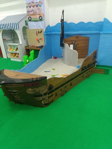 عکس خانه بازی سرزمین فرشته