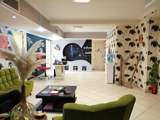 عکس آموزشگاه موسیقی همایونفال