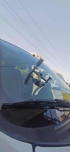 عکس ترمیم شیشه اتومبیل ممتاز