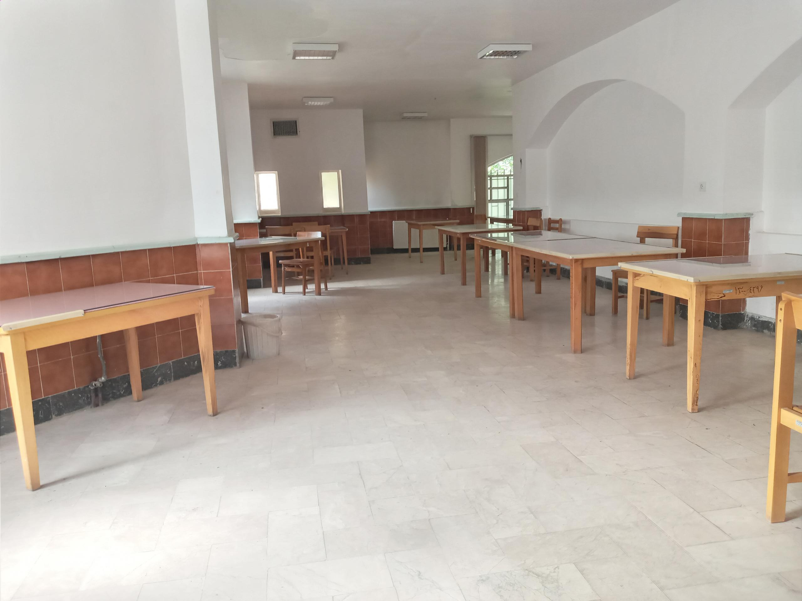 عکس کتابخانه پارک غدیر