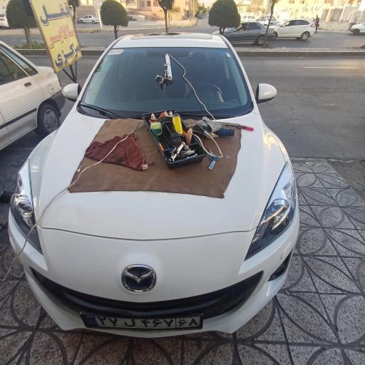 عکس ترمیم شیشه اتومبیل ممتاز