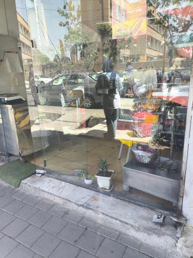 عکس فلافل کیلویی اهوازی خانم گل