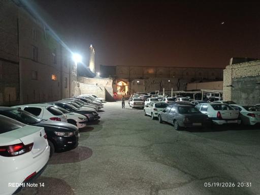 عکس پارکینگ نقش جهان