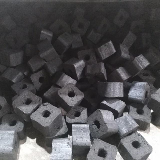 عکس ذغال فشرده ارژنگ