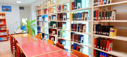 عکس کتابخانه پارک غدیر