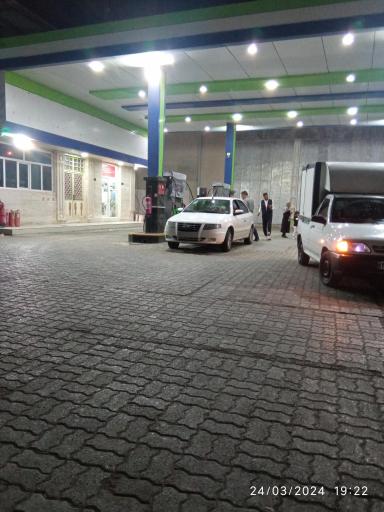 عکس پمپ بنزین حیدری