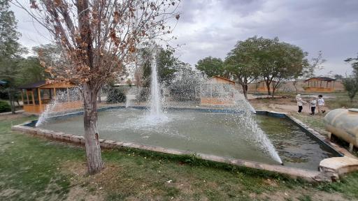 رستوران طلاییه