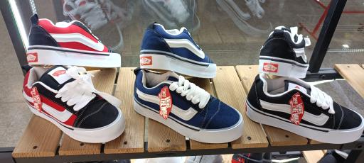 فروشگاه کیف و کفش تیک سات