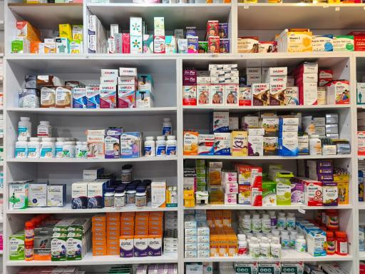 عکس داروخانه دکتر شهاب مسکینی‌ مود