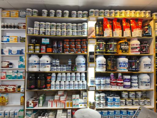 عکس داروخانه دکتر شهاب مسکینی‌ مود