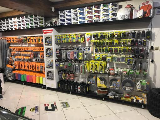 عکس فروشگاه پارس کراس 