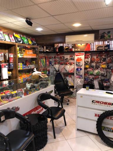 عکس فروشگاه پارس کراس 
