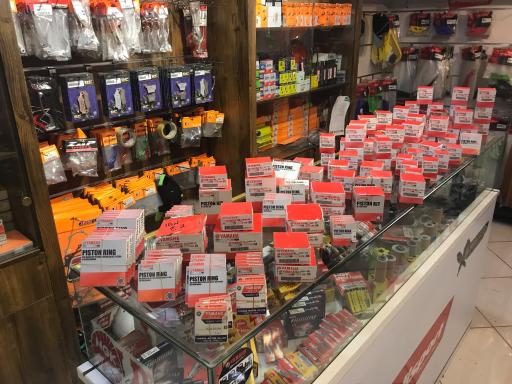 عکس فروشگاه پارس کراس 