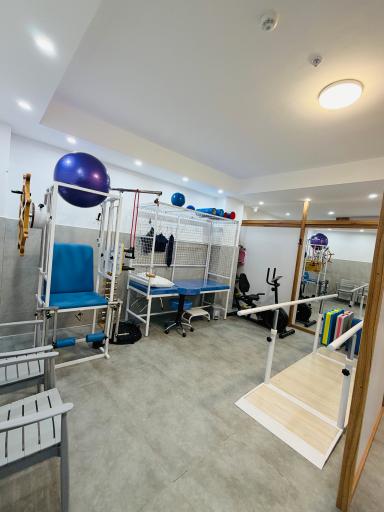 عکس کلینیک فیزیوتراپی میثاق لطفی