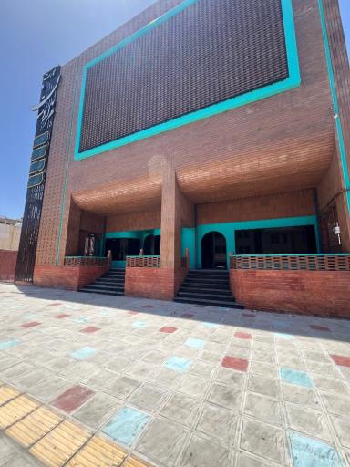 عکس عمارت هزاردستان