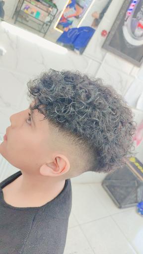 عکس آرایشگاه آقای لوکس