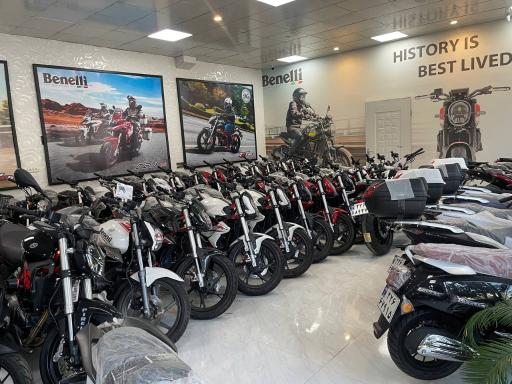 عکس نمایندگی نیکران موتور پاسارگاد 