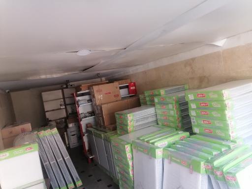 عکس نمایندگی فروش محصولات لورچ پکیج و رادیاتور 