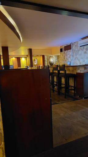 عکس رستوران هندی چینگاری