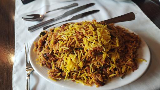 عکس رستوران هندی چینگاری