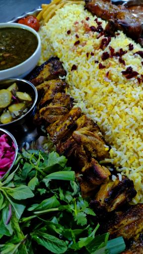 عکس رستوران توت فرنگی