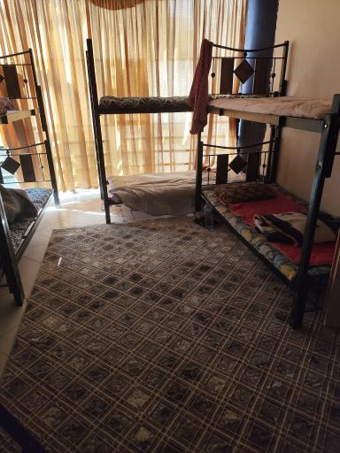 عکس خوابگاه دخترانه ویدا