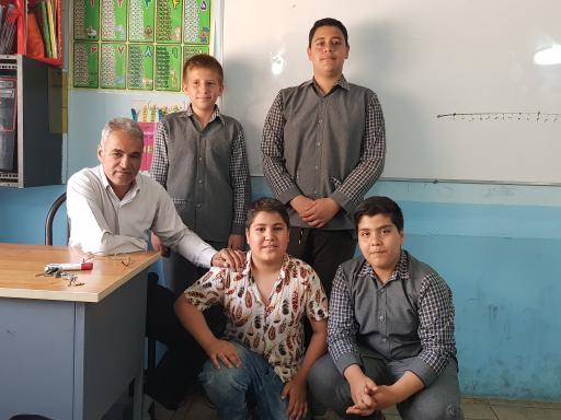 عکس دبستان پسرانه و دخترانه عمار و شرافت