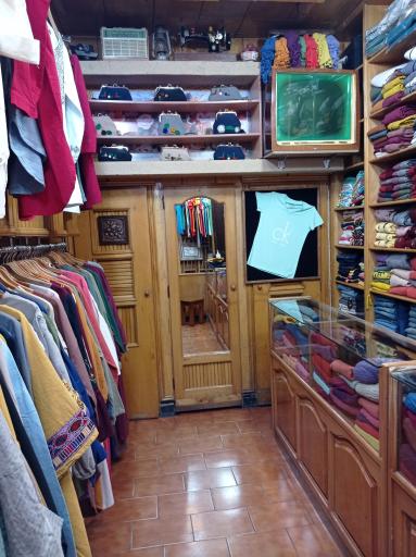 رخت ایرانی نخ نما