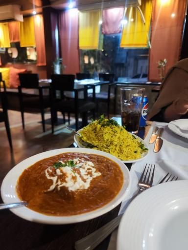 عکس رستوران هندی چینگاری