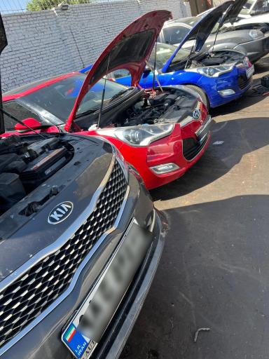 عکس نمایندگی هیوندای و کیا حسن علیزاده