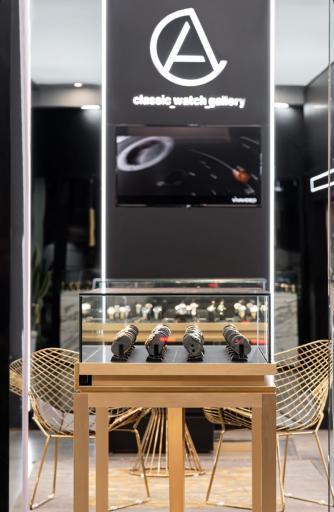 گالری ساعت کلاسیک