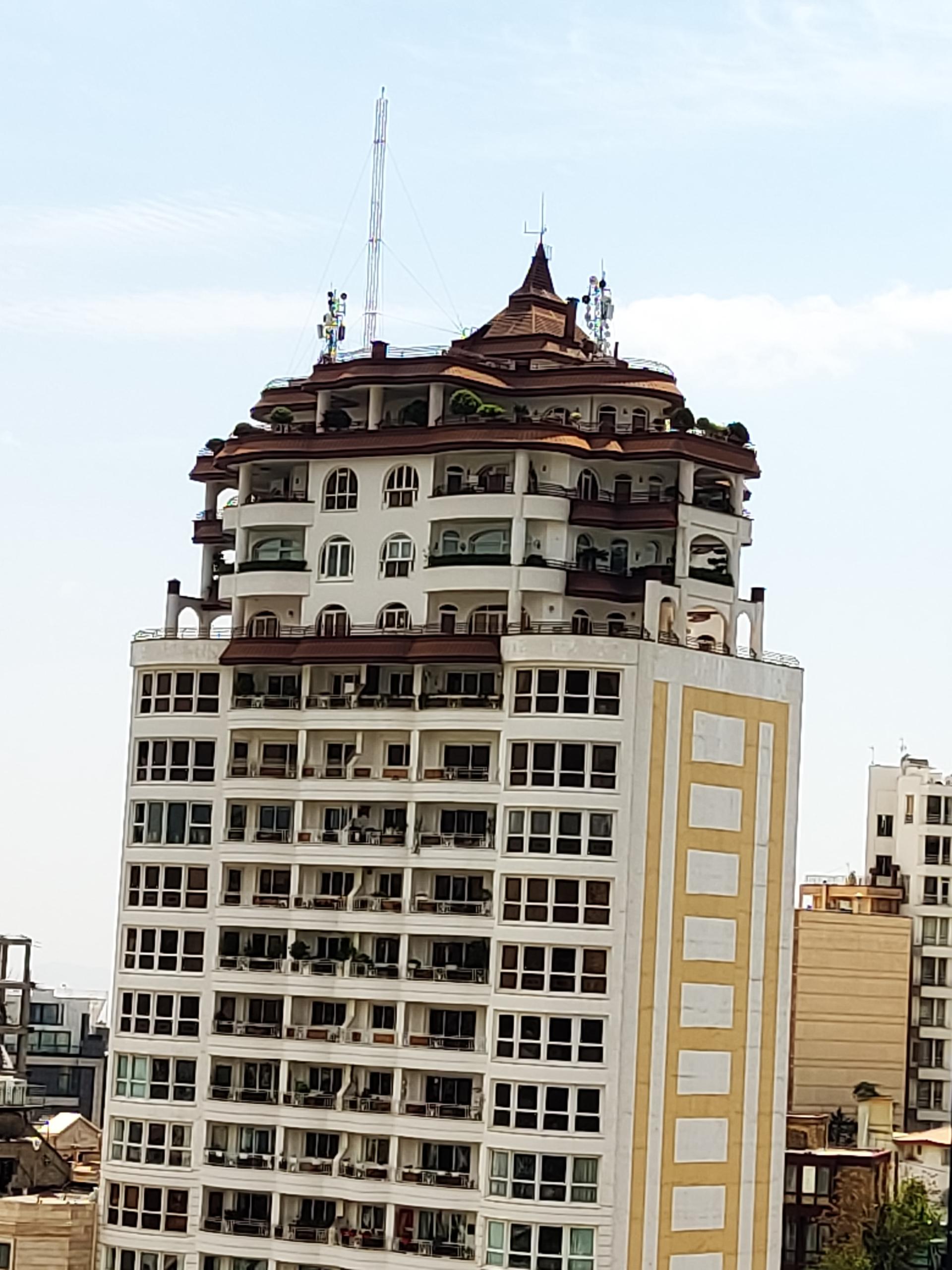 عکس برج گلپاد