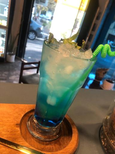 عکس کافه مهر