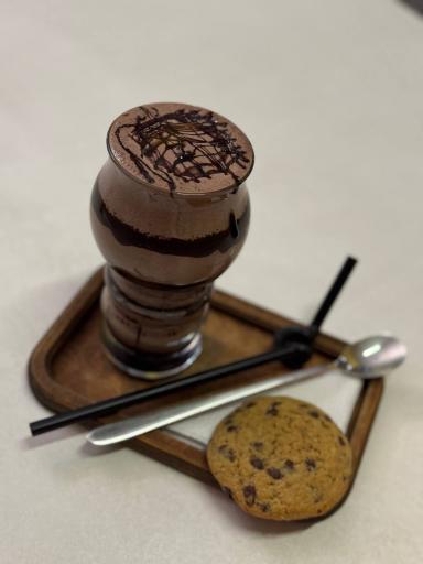 عکس کافه لمورا 