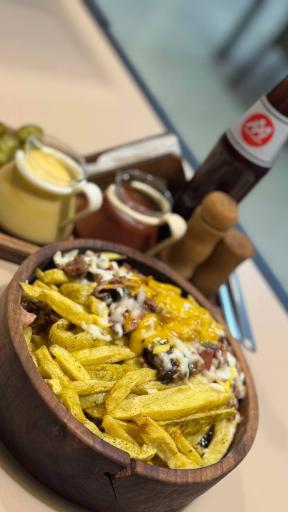 عکس کافه لمورا 