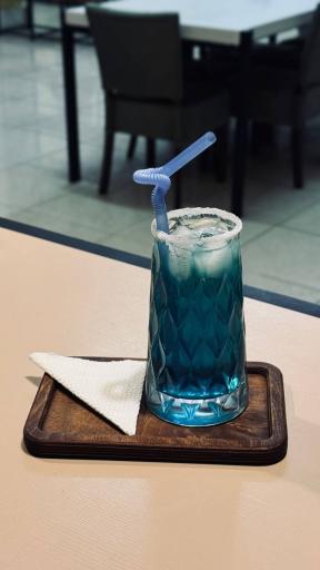 عکس کافه لمورا 