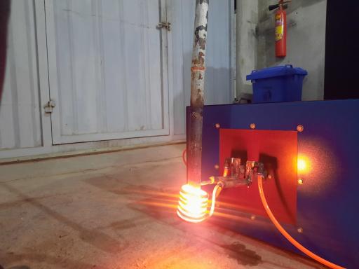 عکس کوره القایی صنعتی