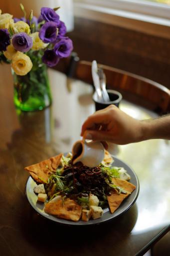 عکس کافه کتاب نزدیک