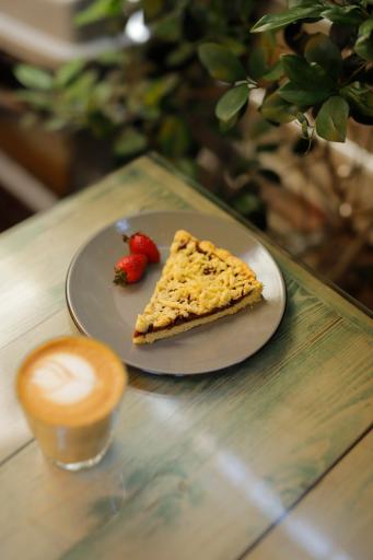 عکس کافه کتاب نزدیک