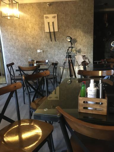 عکس کافه معماری آراز