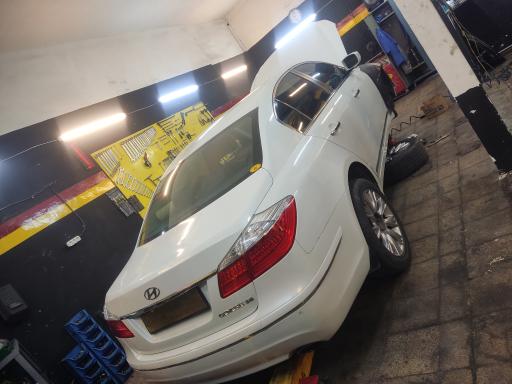 عکس کلینیک تخصصی خودرو رضا فرمانی