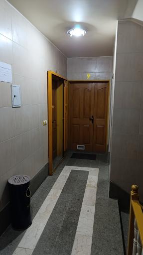 عکس ساختمان تجاری و اداری فدک