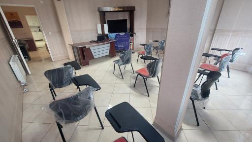 عکس مرکز آموزشی مهارتی کارآفرینی و گردشگری نام آوران همای سعادت