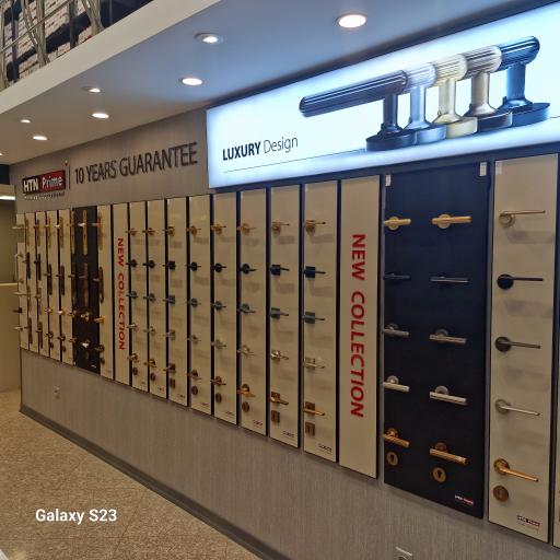 فروشگاه یراق کلون شریفی