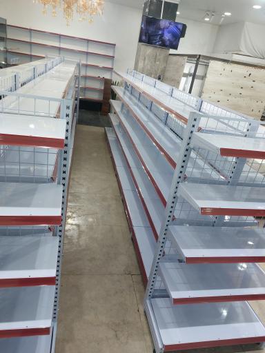 عکس انبار قفسه های فروشگاهی فتاح