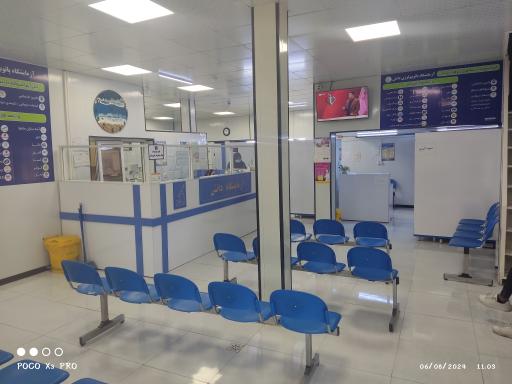 عکس آزمایشگاه تشخیص طبی دانش 