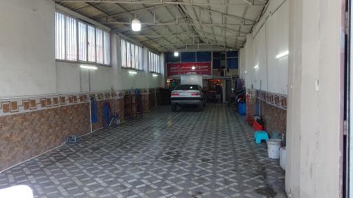 عکس کلینیک فوق تخصصی خودرو گنجوی